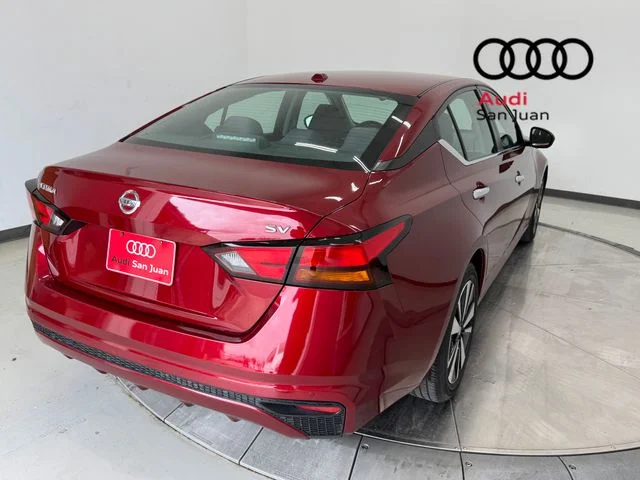 Used 2021 Red Nissan 2.5 SV image 35