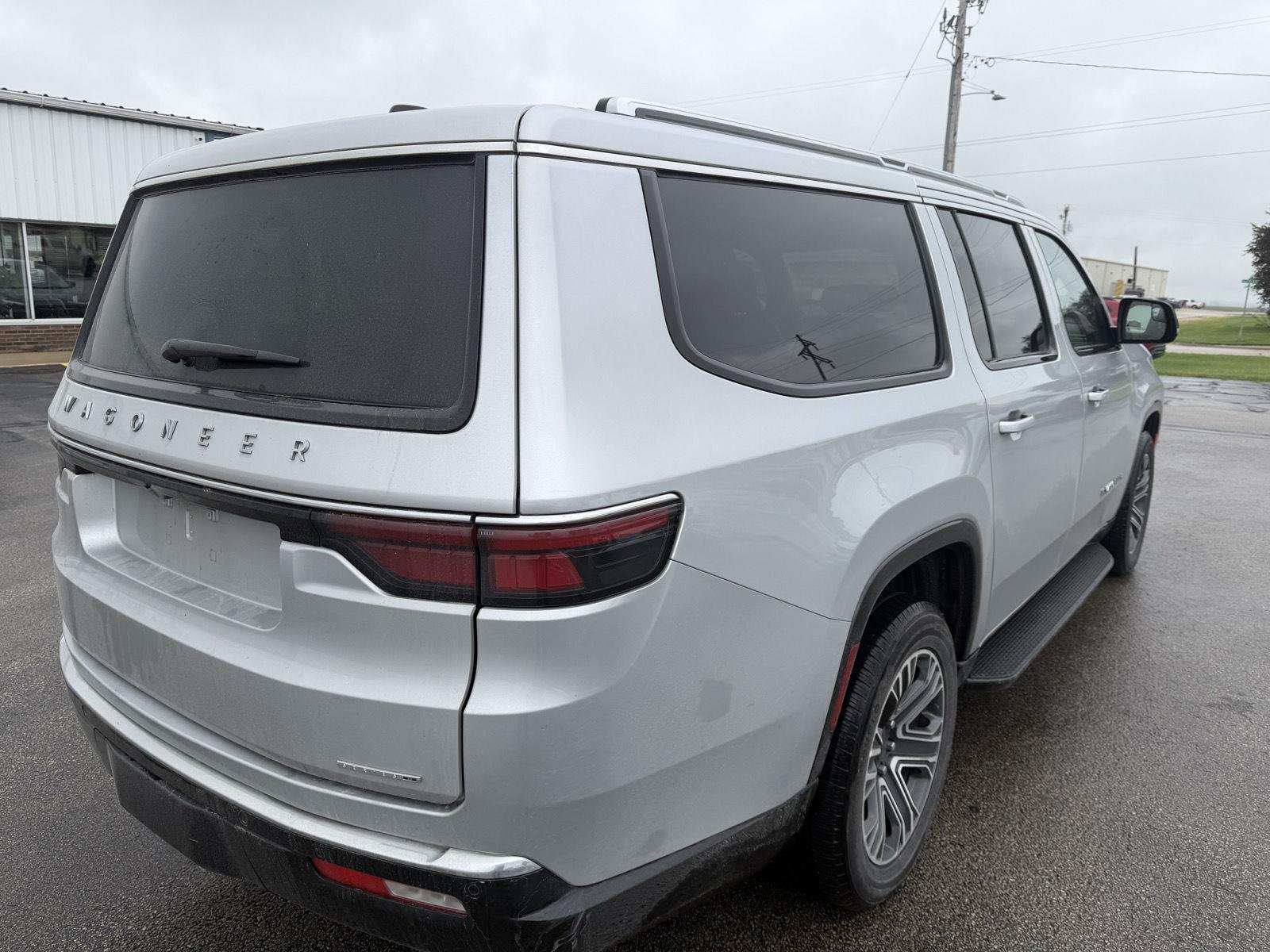 Used 2024 Silver Zynith Jeep Series II image 8