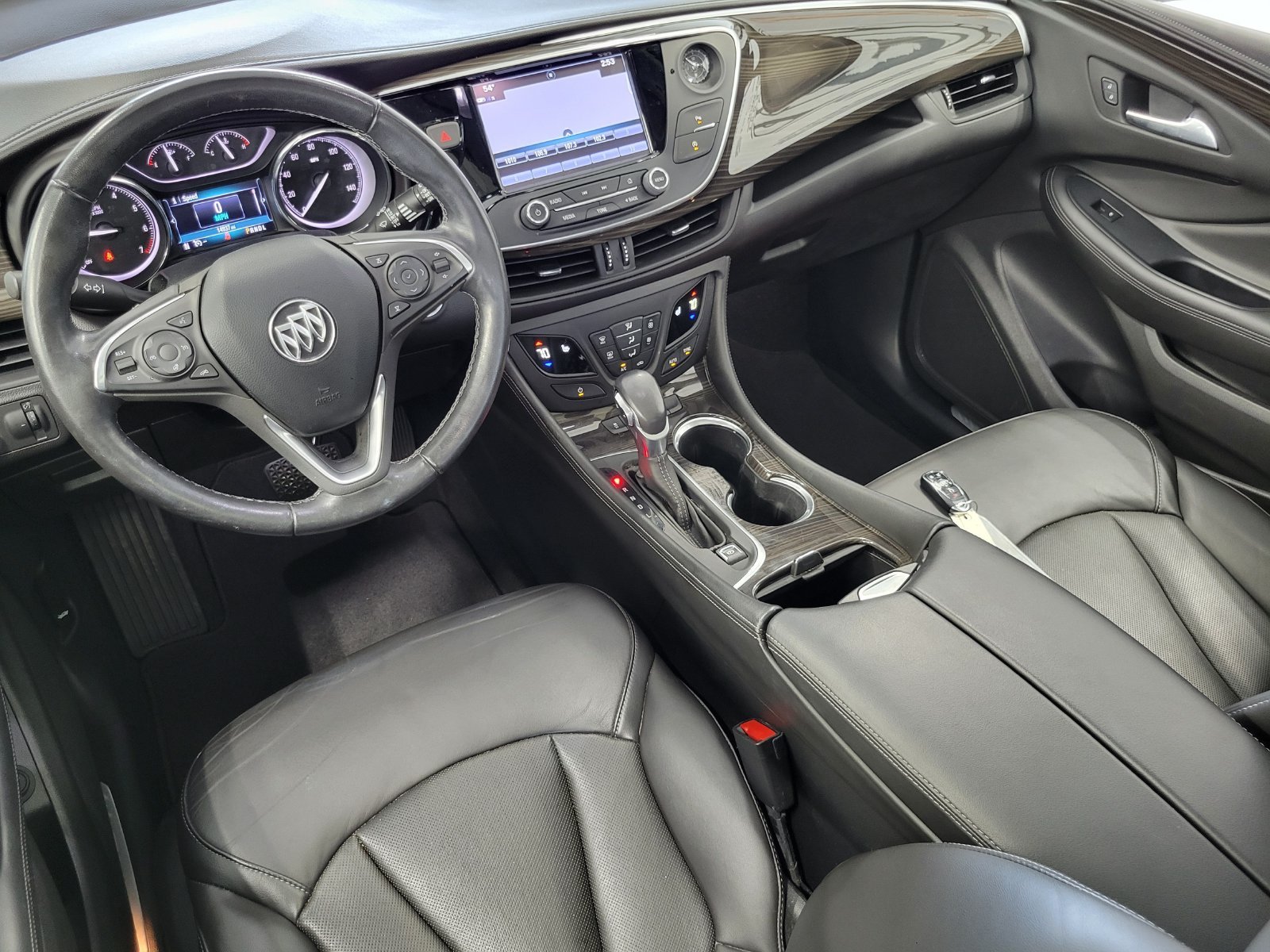 Used 2020 Blue Buick Essence image 28
