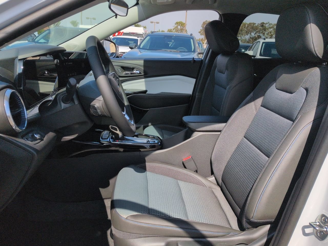 2026 Chevrolet Trax LT - Photo 20