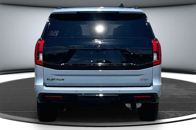 New 2027 Glacier Gray Metallic Tri-Coat Ford Platinum image 4