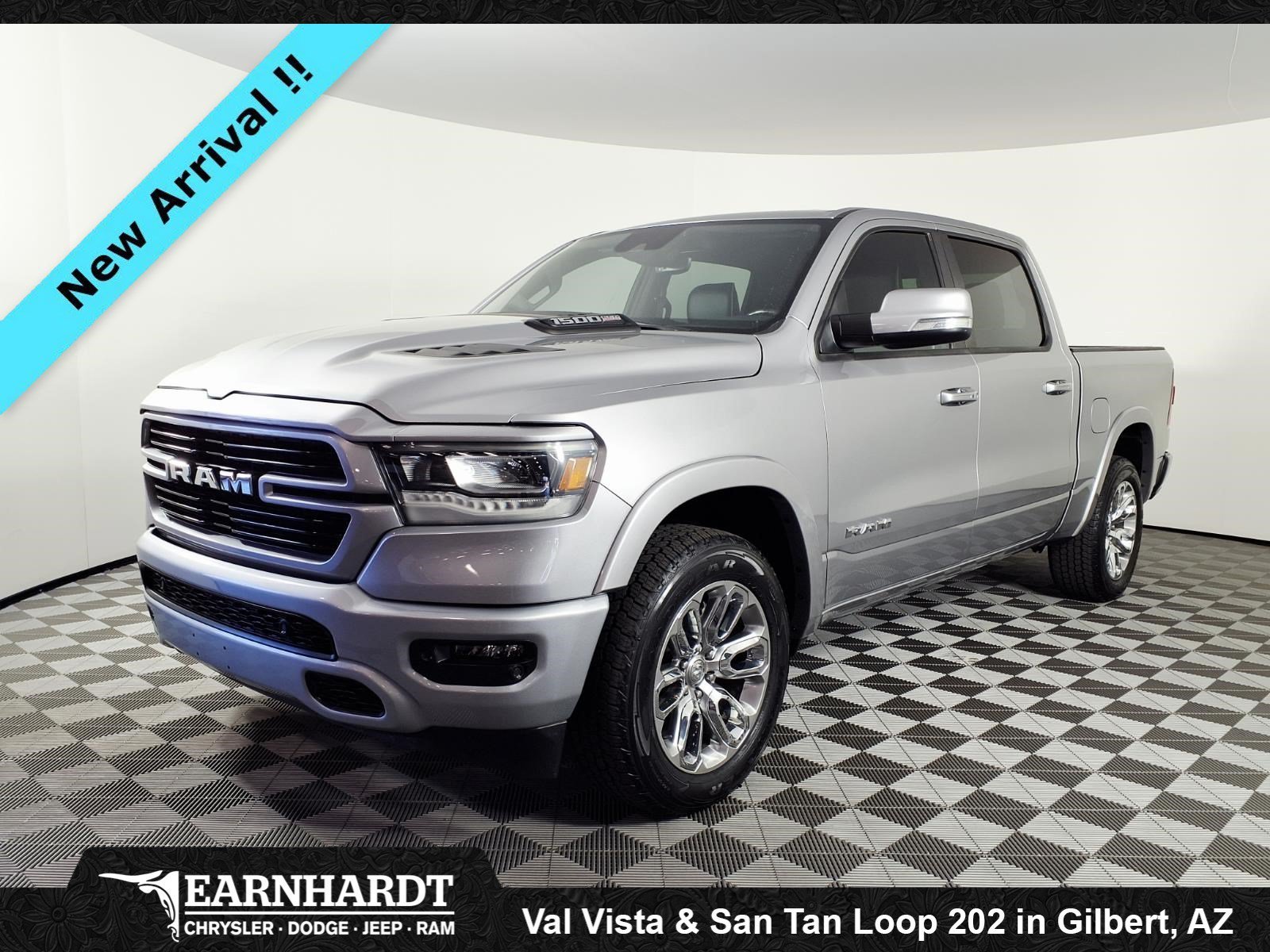 2021 RAM 1500 Laramie 4x4 Crew Cab 5'7's photo