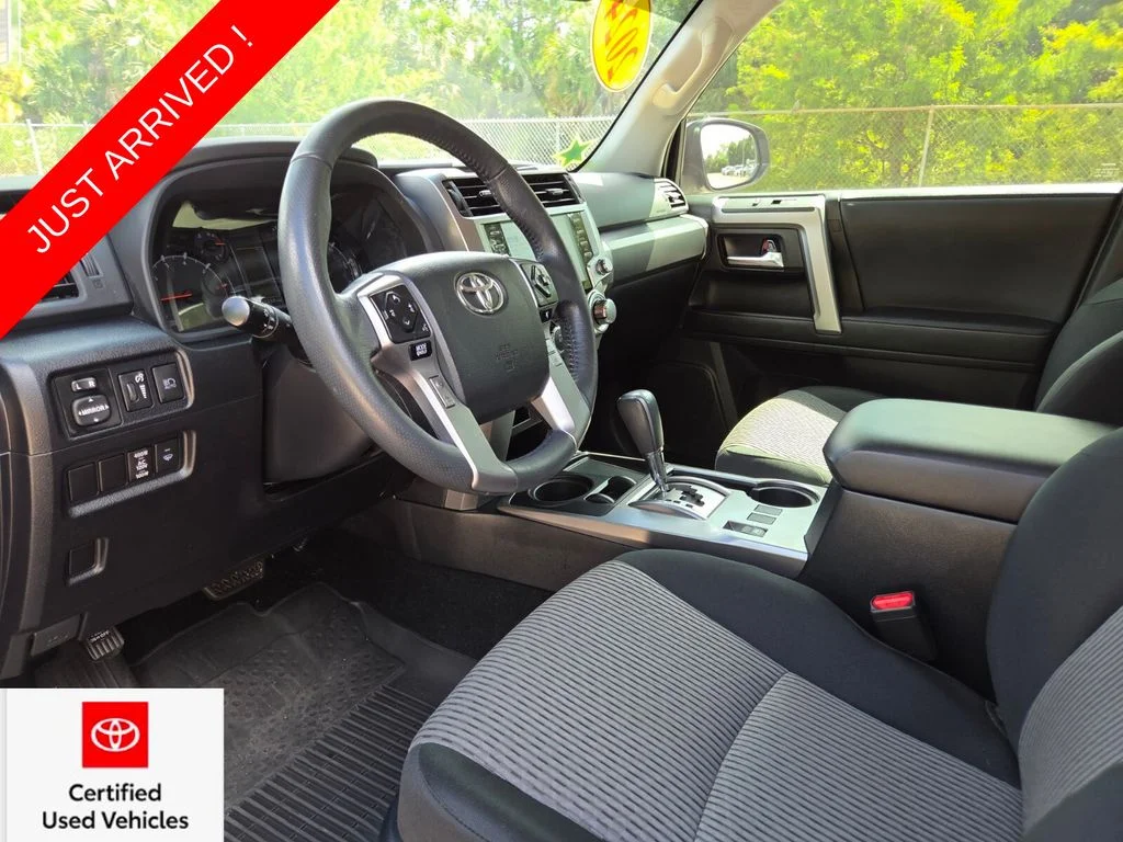 Certified Used 2024  Toyota SR5 image 26