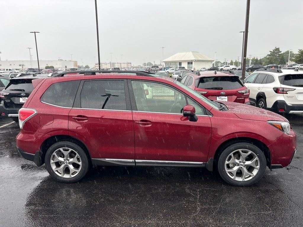 Used 2018 Red Subaru 2.5i Touring image 2