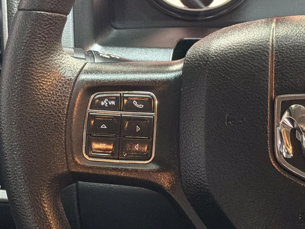 Used 2019 Bright White Clearcoat Ram Express image 19