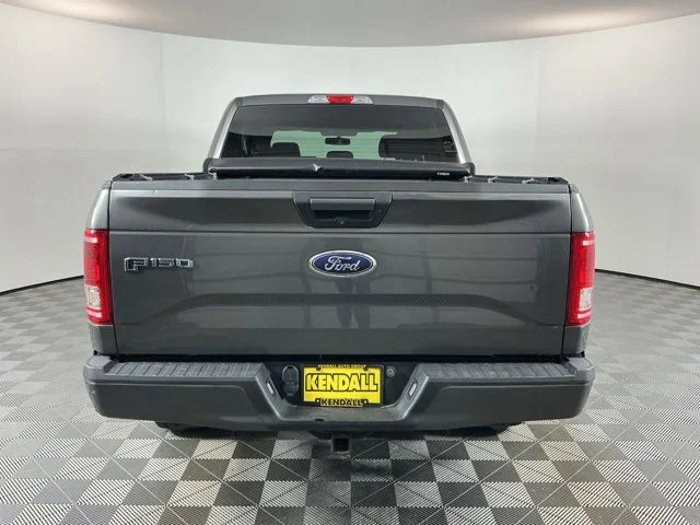 Used 2016 Gray Ford  image 5