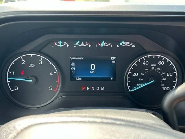 New 2026 Oxford White Ford F-450® XL image 26