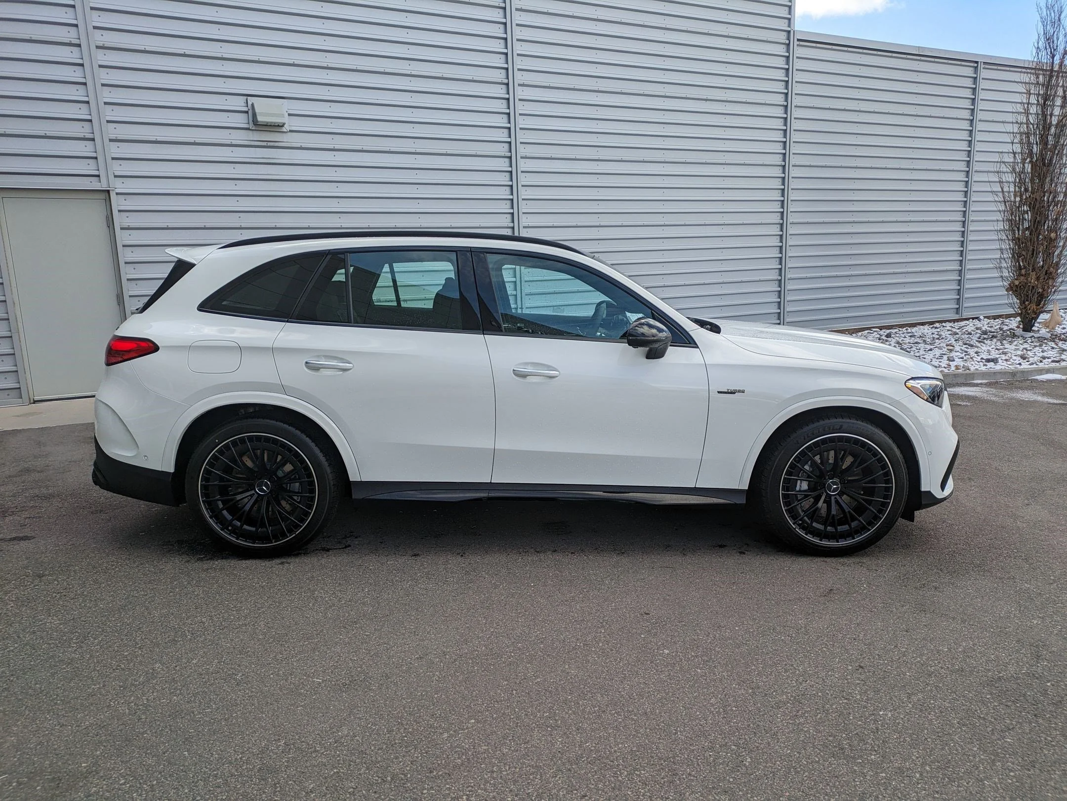 2025 Mercedes-Benz GLC AMG GLC43 - Photo 19