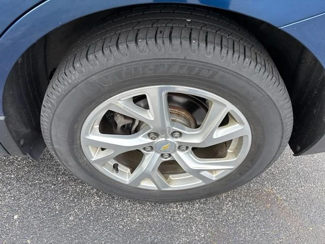 Used 2019 Pacific Blue Metallic Chevrolet LT image 28