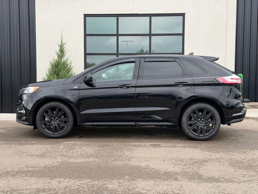 Used 2024 Black Ford ST Line image 2