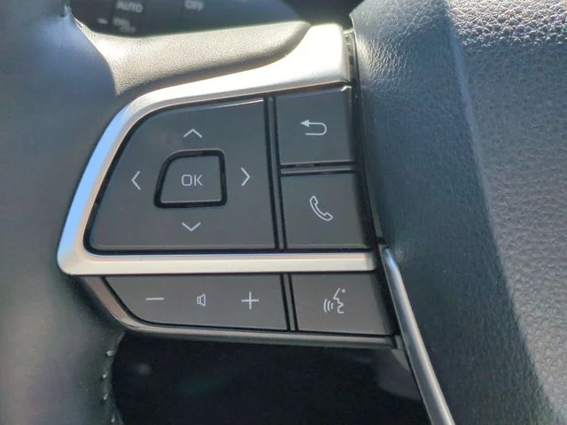 Used 2023 Silver Toyota Platinum image 16