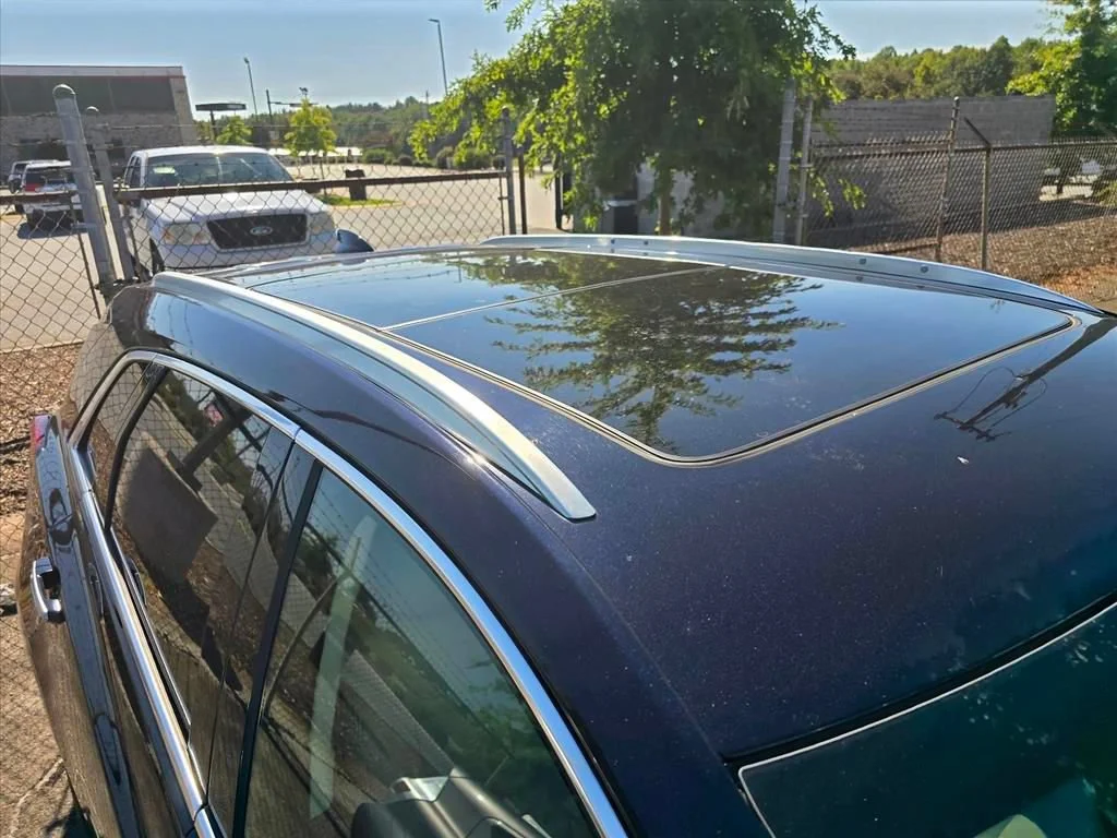 Used 2021 DARK MOON BLUE METALLIC Cadillac AWD Premium Luxury image 16