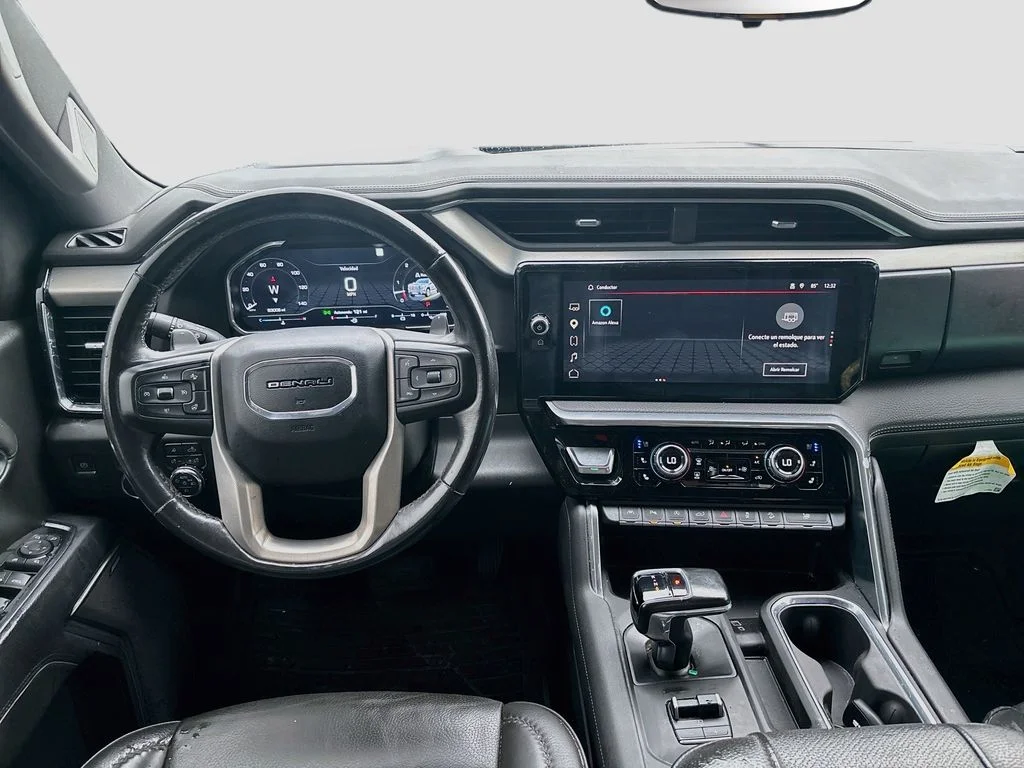 Used 2023 Silver GMC Denali image 28