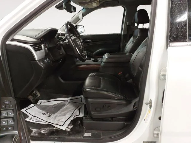 Used 2019 White GMC SLT image 9