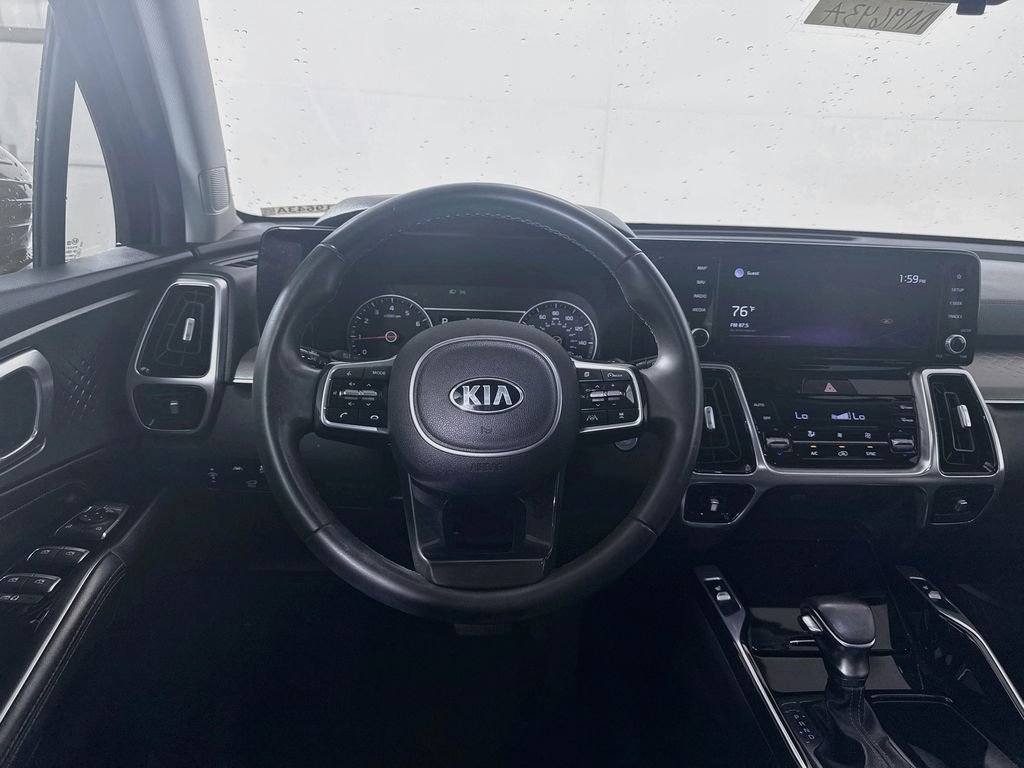 Used 2021 Gravity Grey Kia SX image 28
