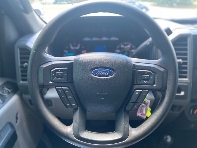 Used 2019 White Ford XL image 24