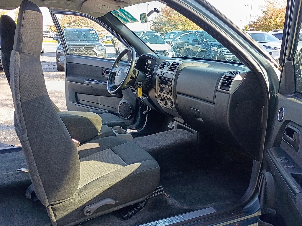 Used 2007 Blue Granite Metallic Chevrolet LS image 16