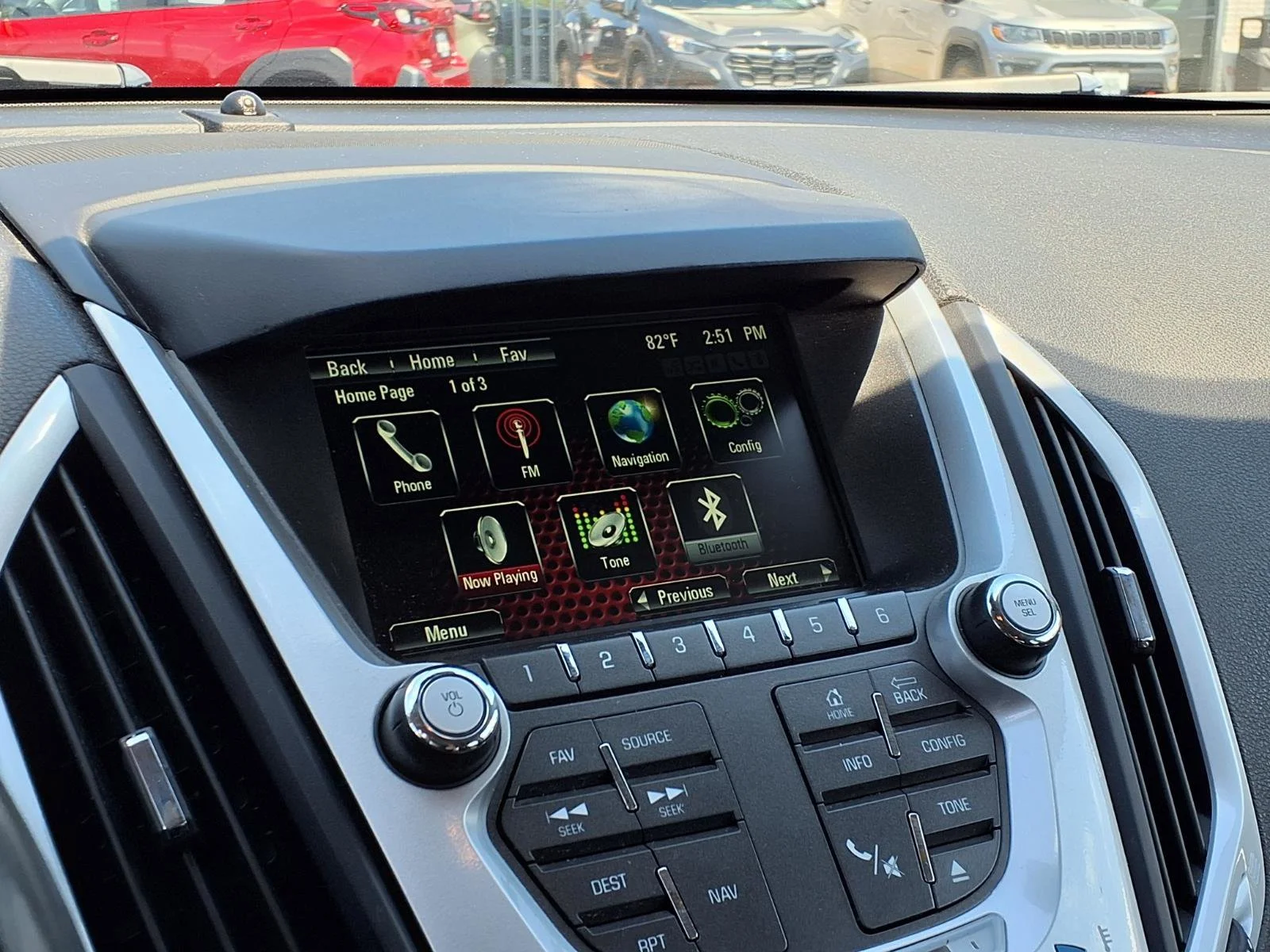 Used 2015 Iridium Metallic GMC SLT image 8