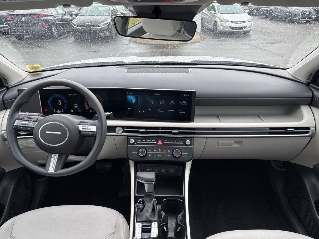 New 2026 White Hyundai SE AWD image 15