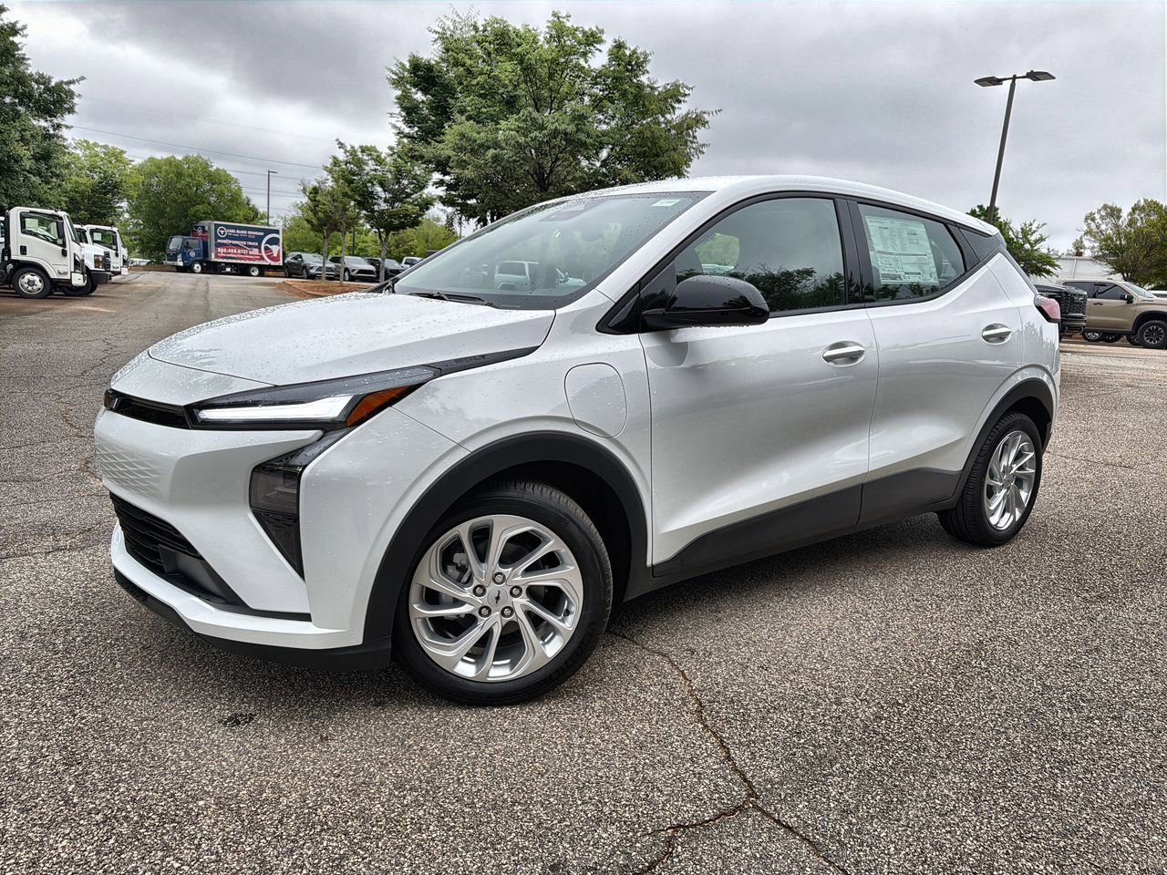 2027 Chevrolet Bolt EV LT Auto's photo