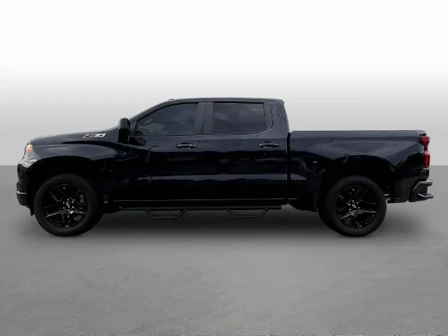 Used 2024 Gray Chevrolet RST image 4