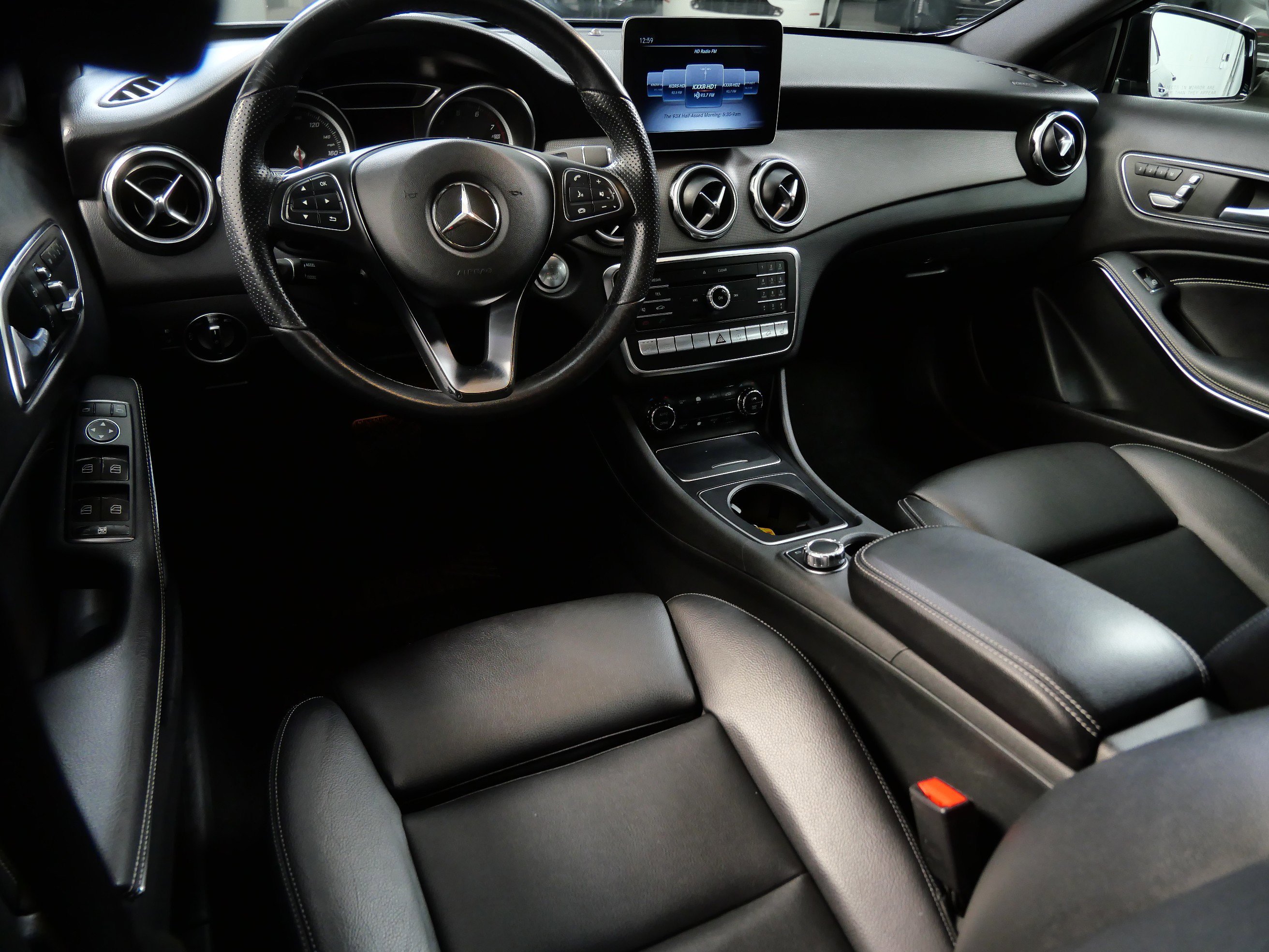 Used 2019 Mercedes-Benz GLA-Class GLA250 with VIN WDCTG4GB2KU005942 for sale in Minnetonka, MN