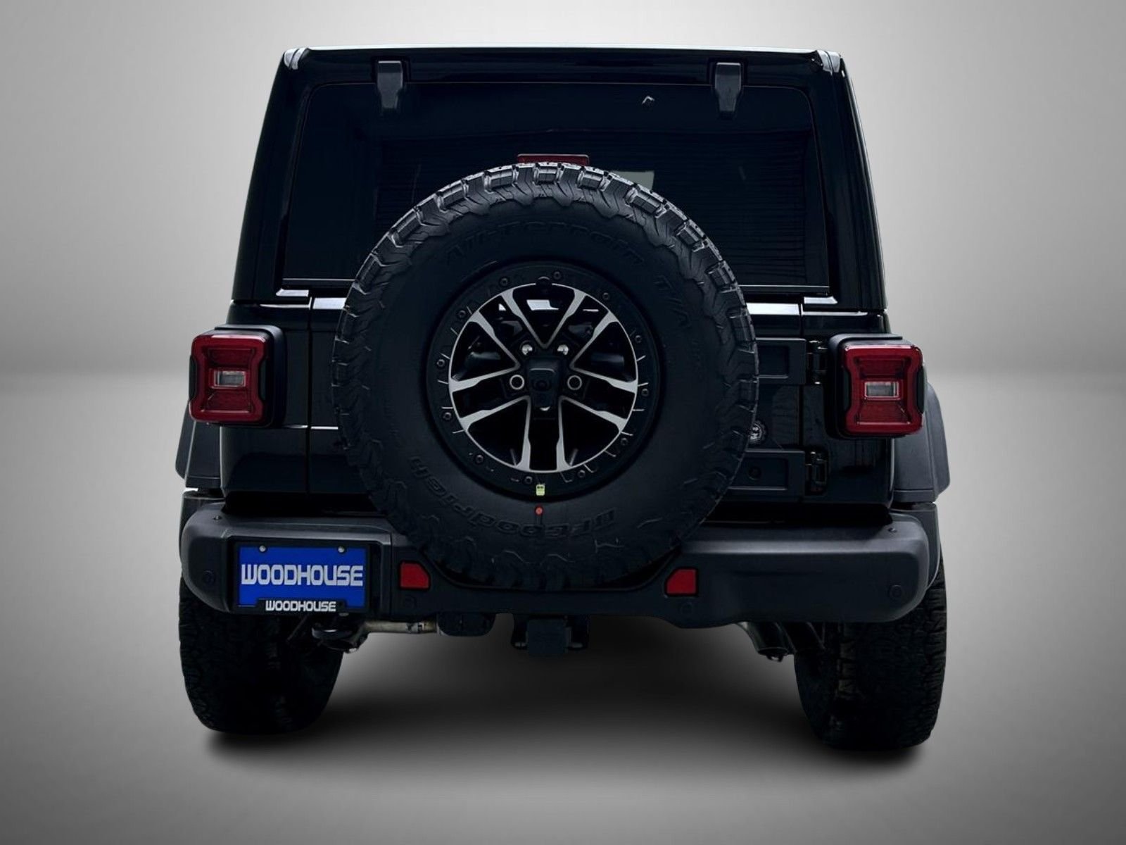 New 2026 Black Clear-Coat Exterior Paint Jeep Moab 392 image 6