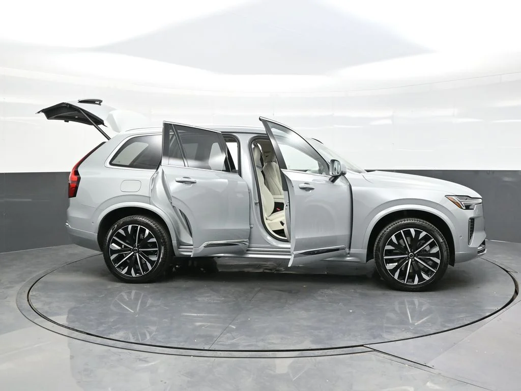 New 2026 Vapour Grey Volvo T8 Ultra image 31