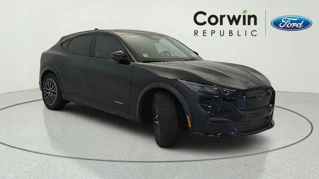 Used 2024 Shadow Black Ford Premium image 8