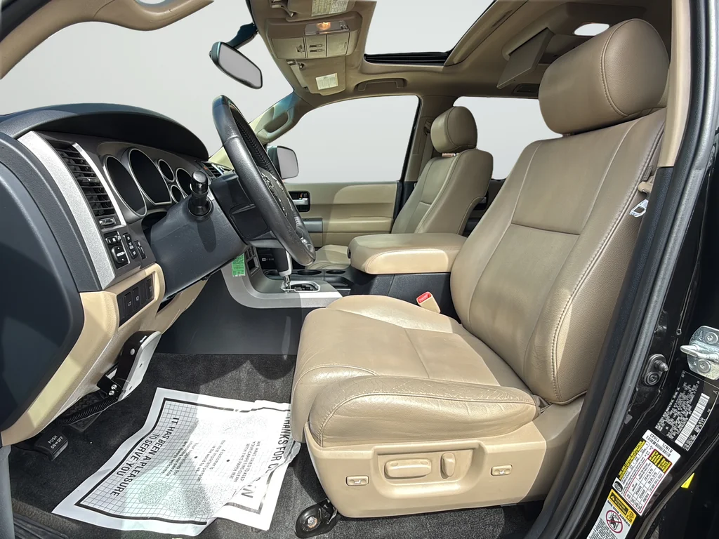 Used 2012 Black Toyota Limited image 10
