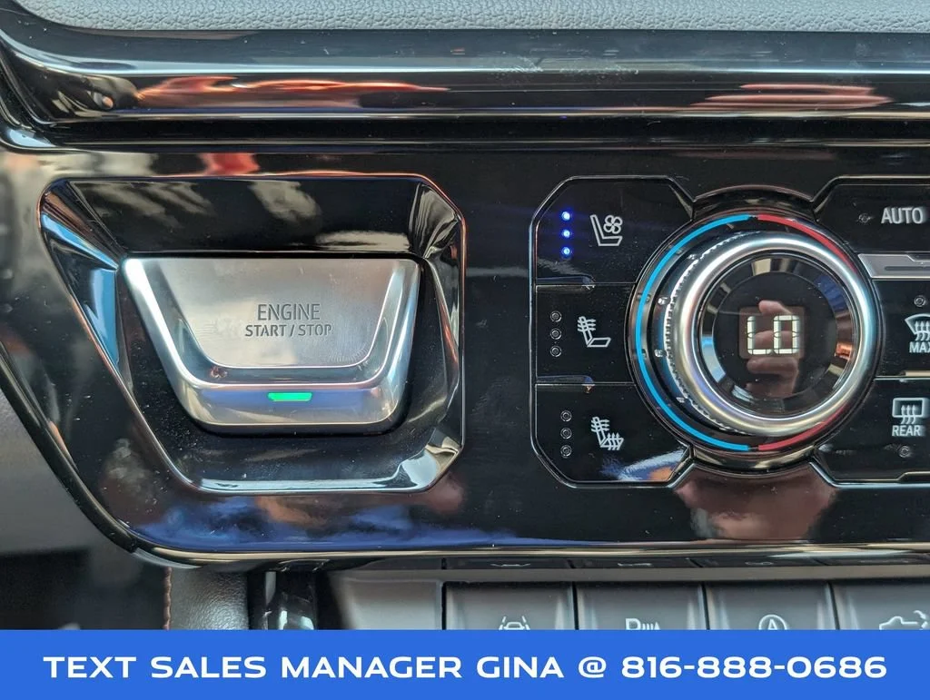 New 2026 Sterling Metallic GMC AT4 image 30