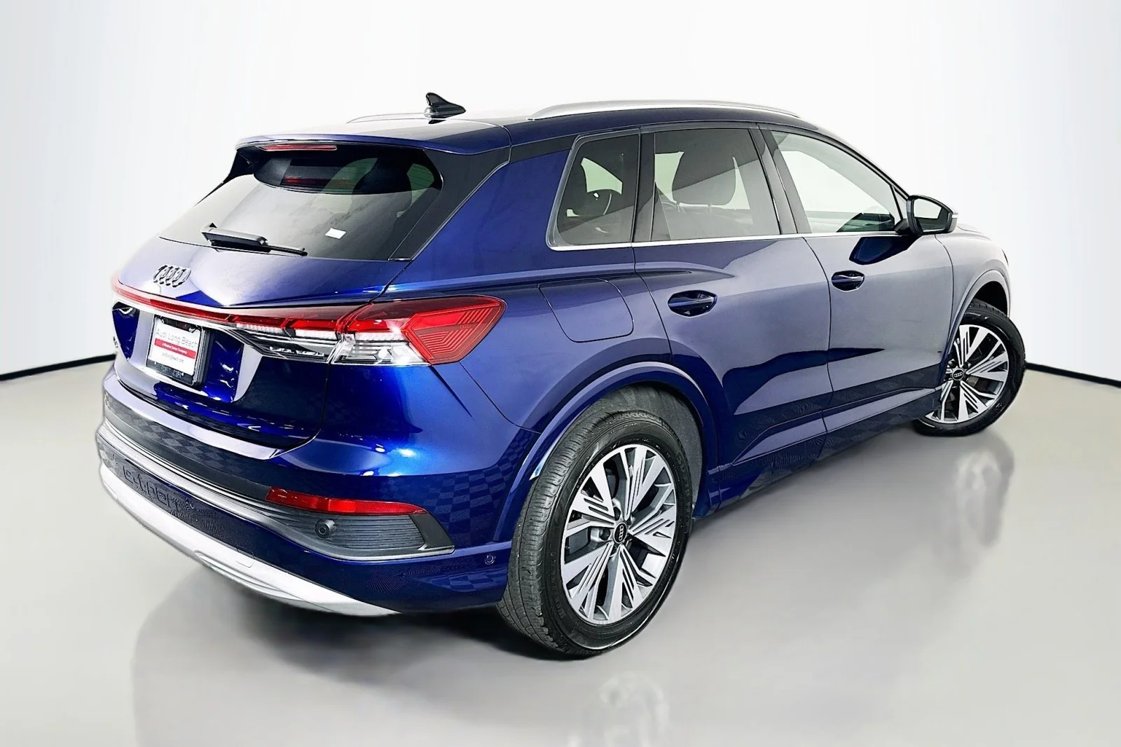 Used 2023 Navarra Blue Metallic Audi Premium Plus image 14
