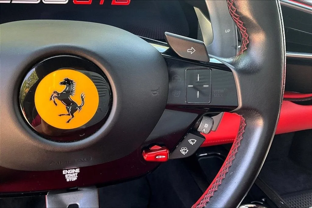 Used 2022 Rosso Imola Ferrari  image 12