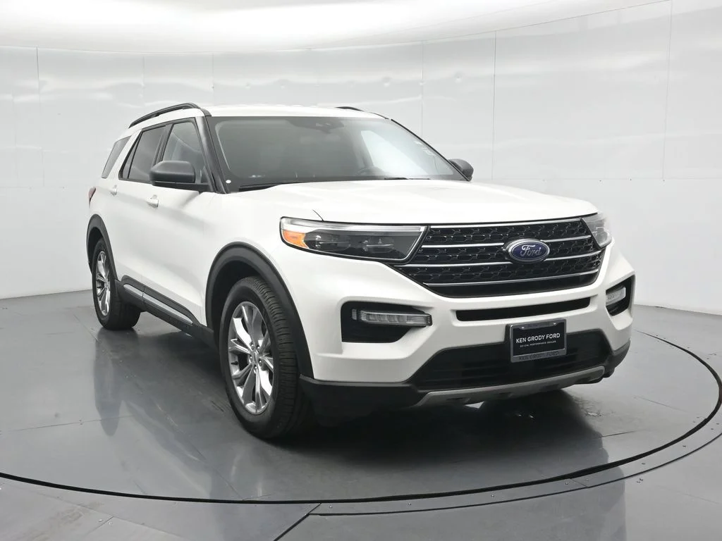 Certified Used 2021 White Ford XLT image 24