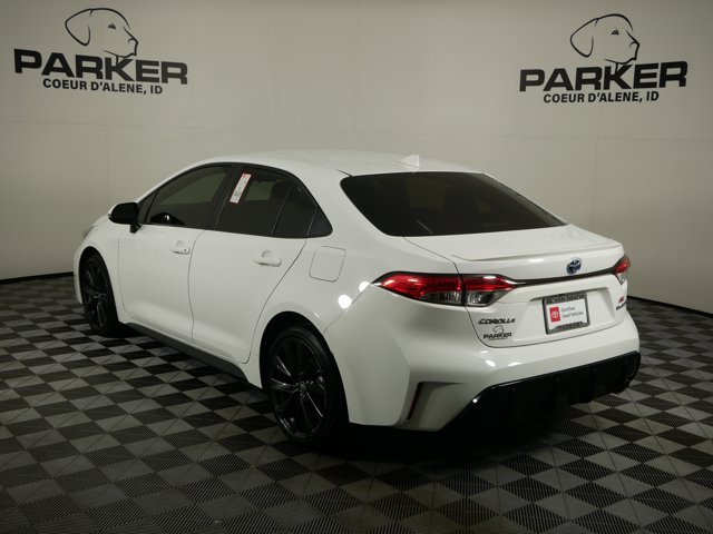 Certified Used 2024 Ice Cap Toyota Hybrid SE image 7