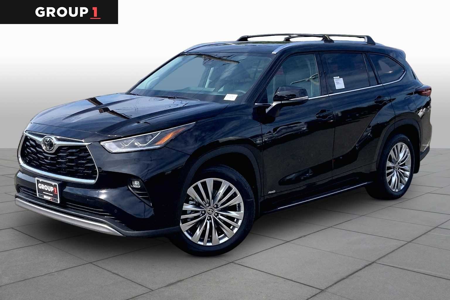 2026 Toyota Highlander Hybrid Platinum AWD's photo