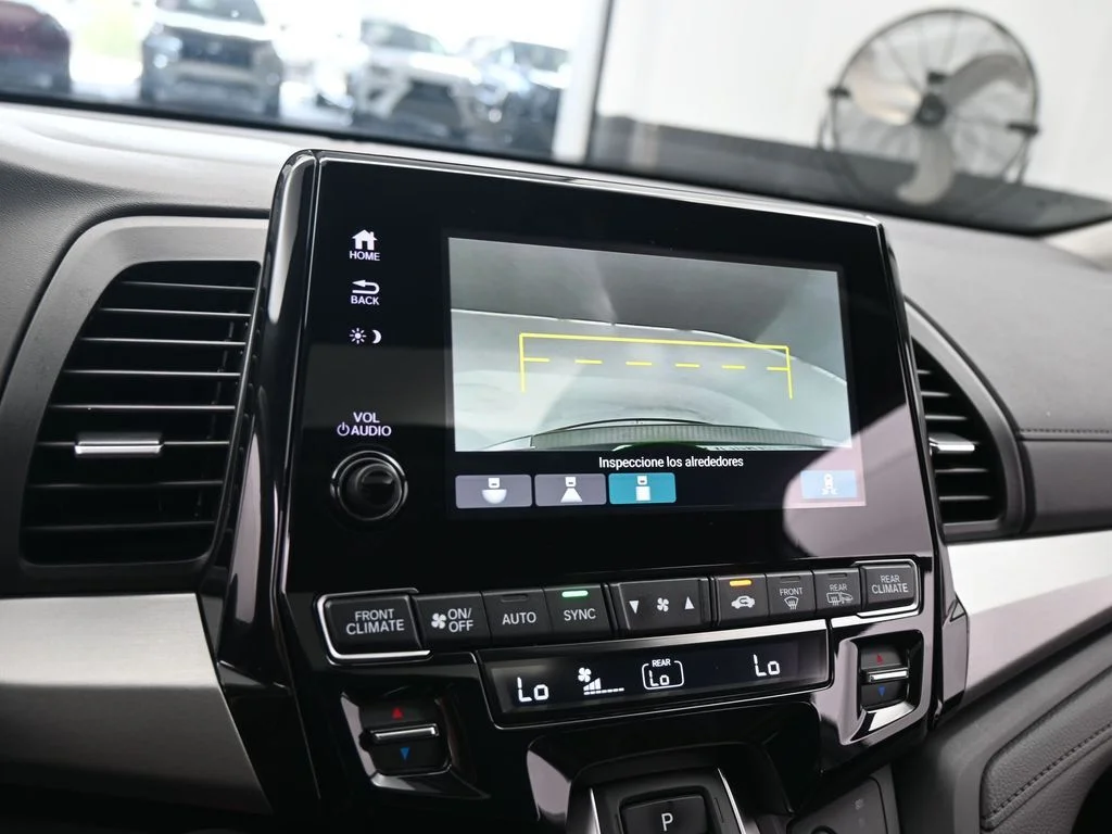 Used 2024 Gray / Black Honda EX-L image 21