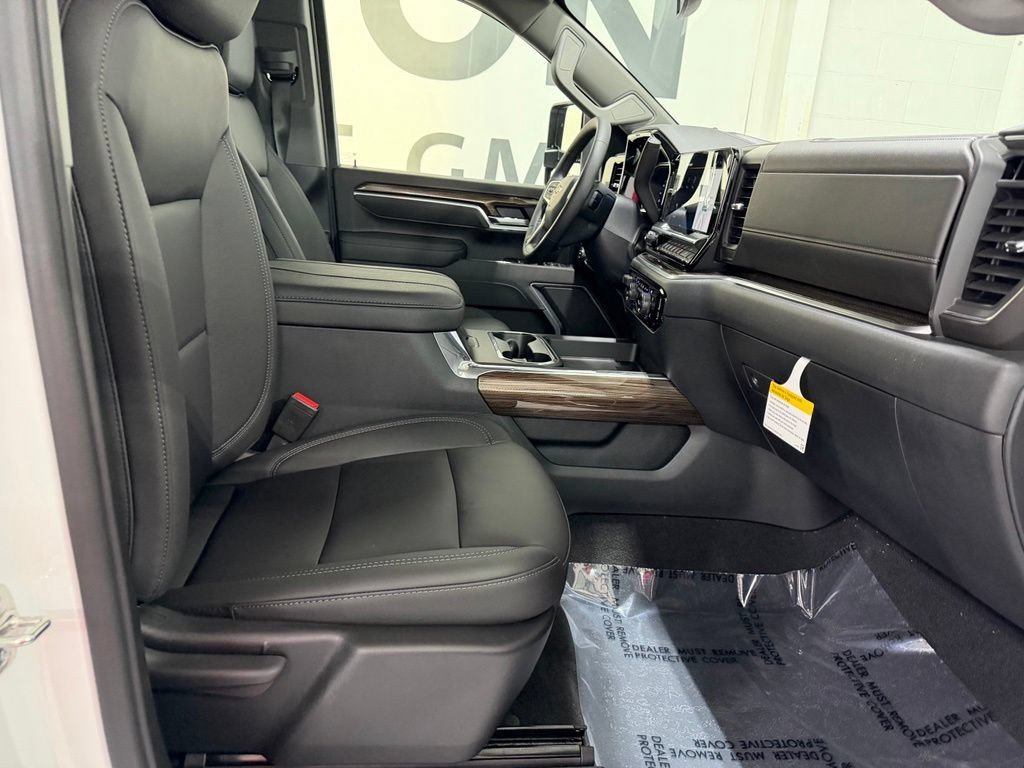 2026 Chevrolet Silverado 3500 HD LT - Photo 30
