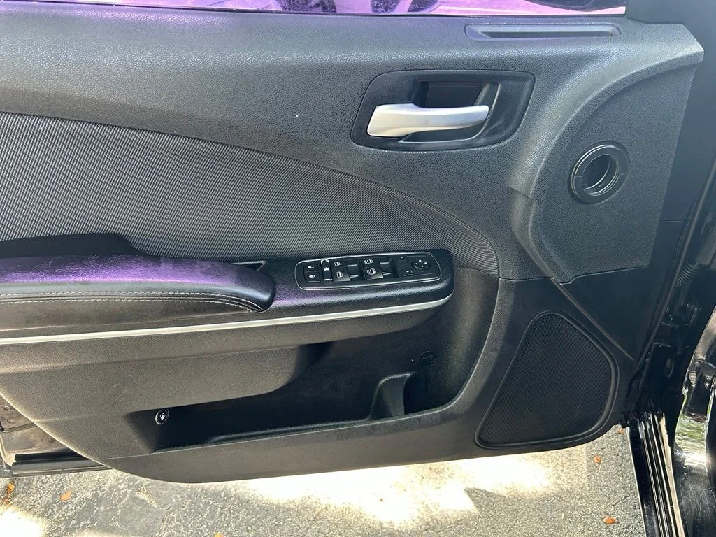 Used 2017 Black Dodge SE image 16