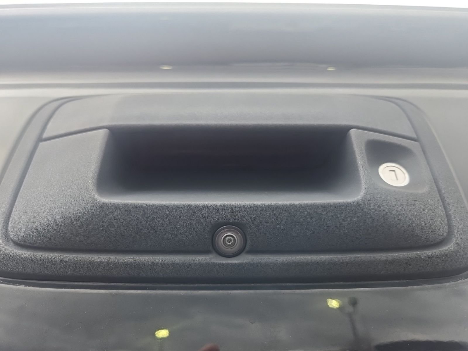Used 2021 Black Chevrolet ZR2 image 25