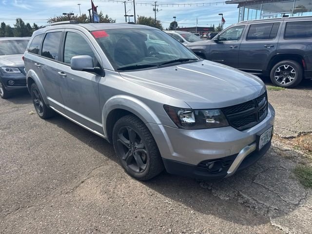 Used 2019 Silver Dodge Crossroad image 1