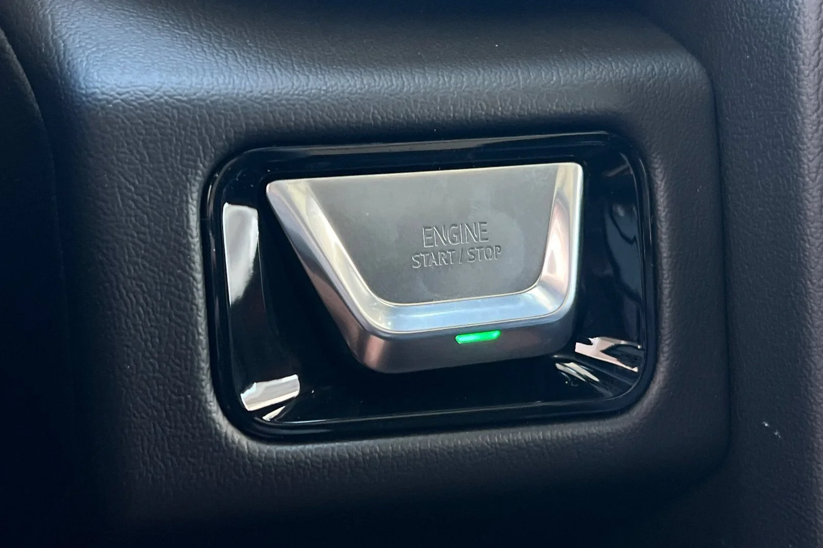 2026 GMC Yukon XL Denali - Photo 22