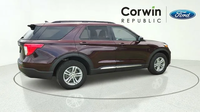 Certified Used 2023 Red Metallic Ford XLT image 8