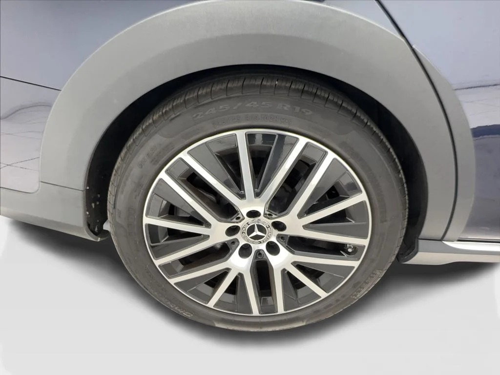 Used 2022 Blue Mercedes-Benz E 450 image 16