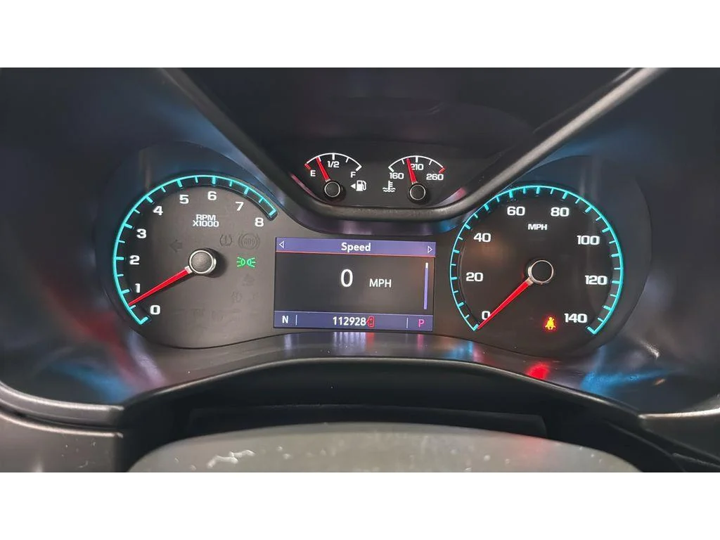 Used 2020 Summit White Chevrolet LT image 17