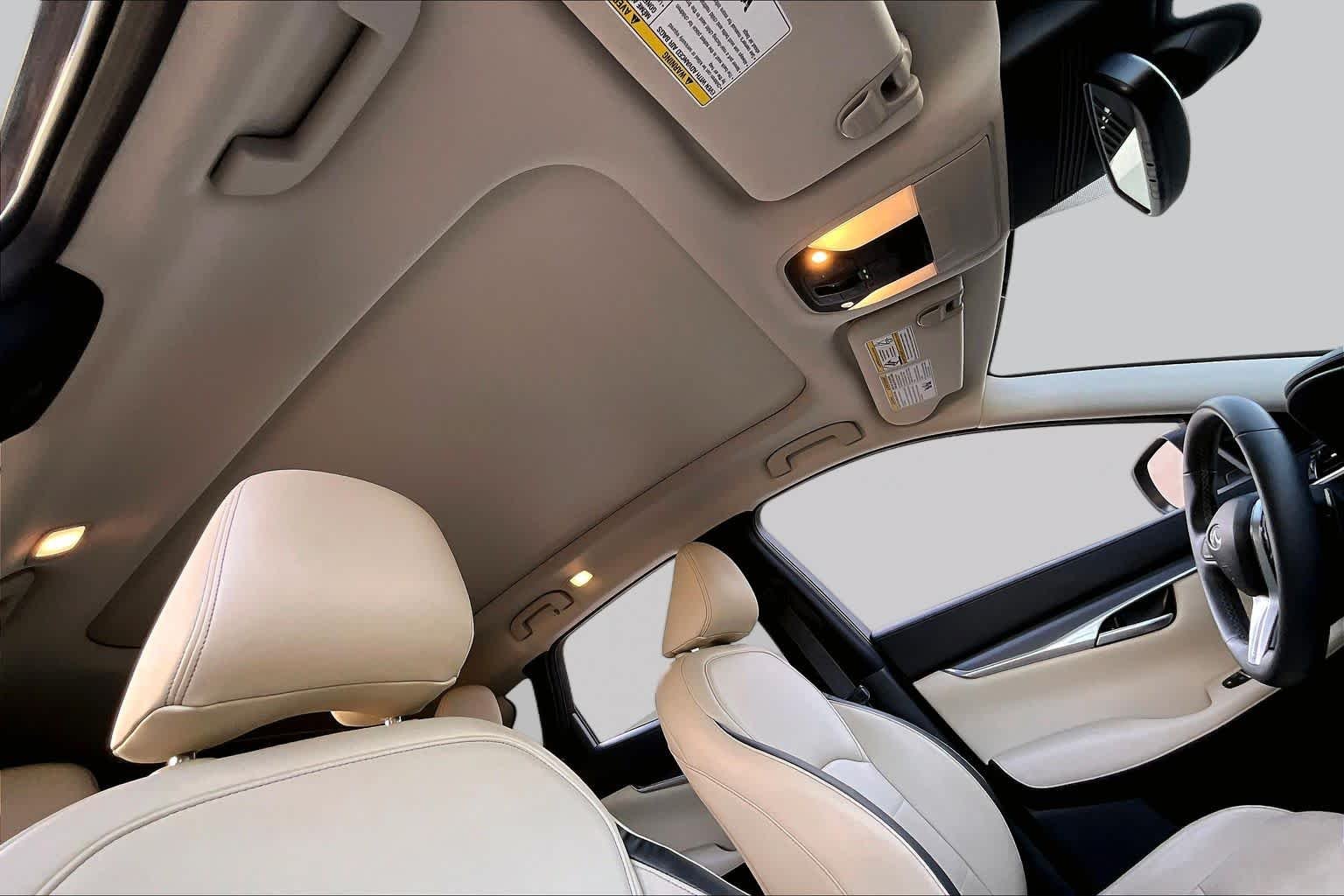 Used 2022 Black Obsidian INFINITI LUXE image 14