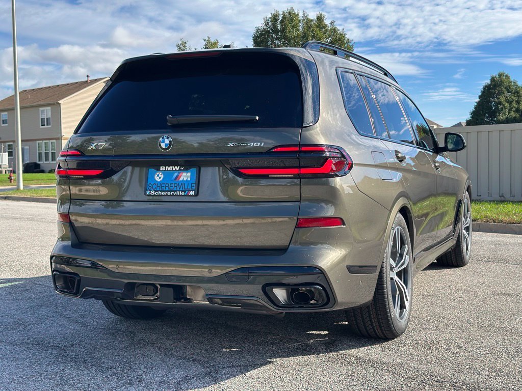 New 2027 Manhattan Green Metallic BMW xDrive40i image 7