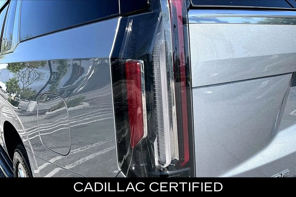 2024 Cadillac Escalade ESV Premium Luxury - Photo 26
