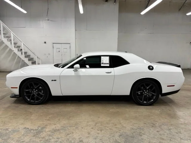 Used 2023 White Dodge R/T image 4