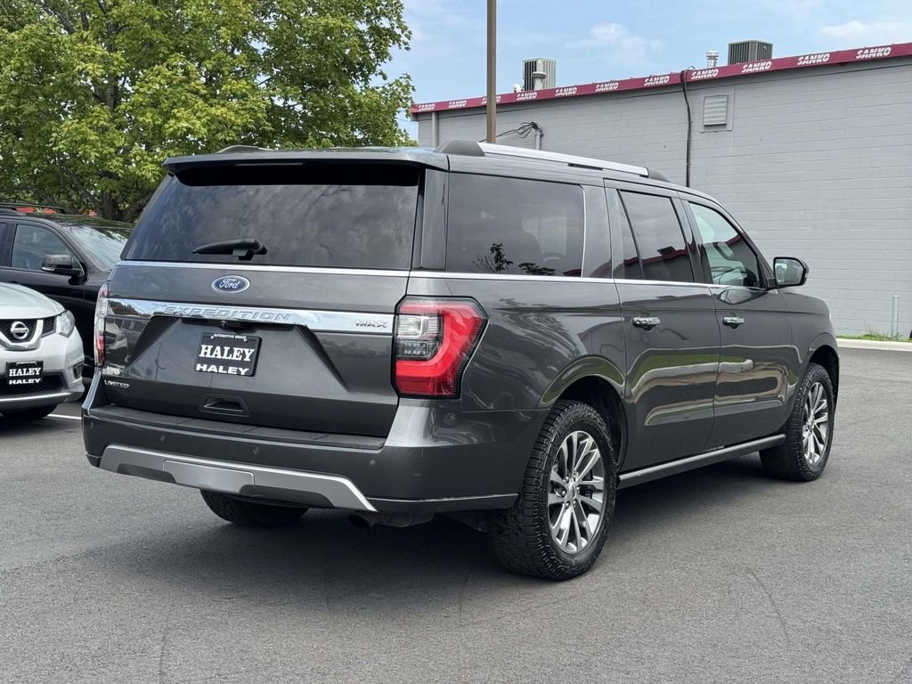 Used 2018 Gray Ford Limited image 23